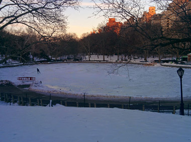 NaujoksVII.11._Schlittschuh