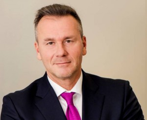 half.robert.Sven Hennige_Managing Director_Robert Half
