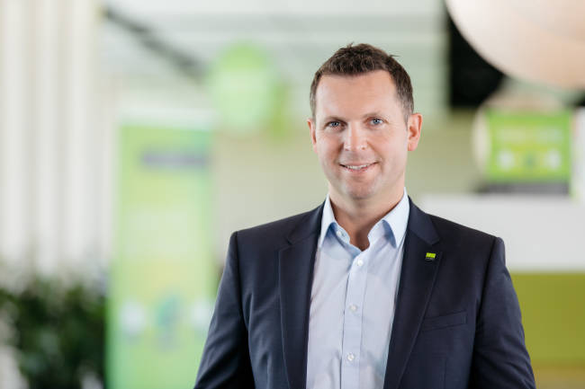 Martin Oeller, Loxone